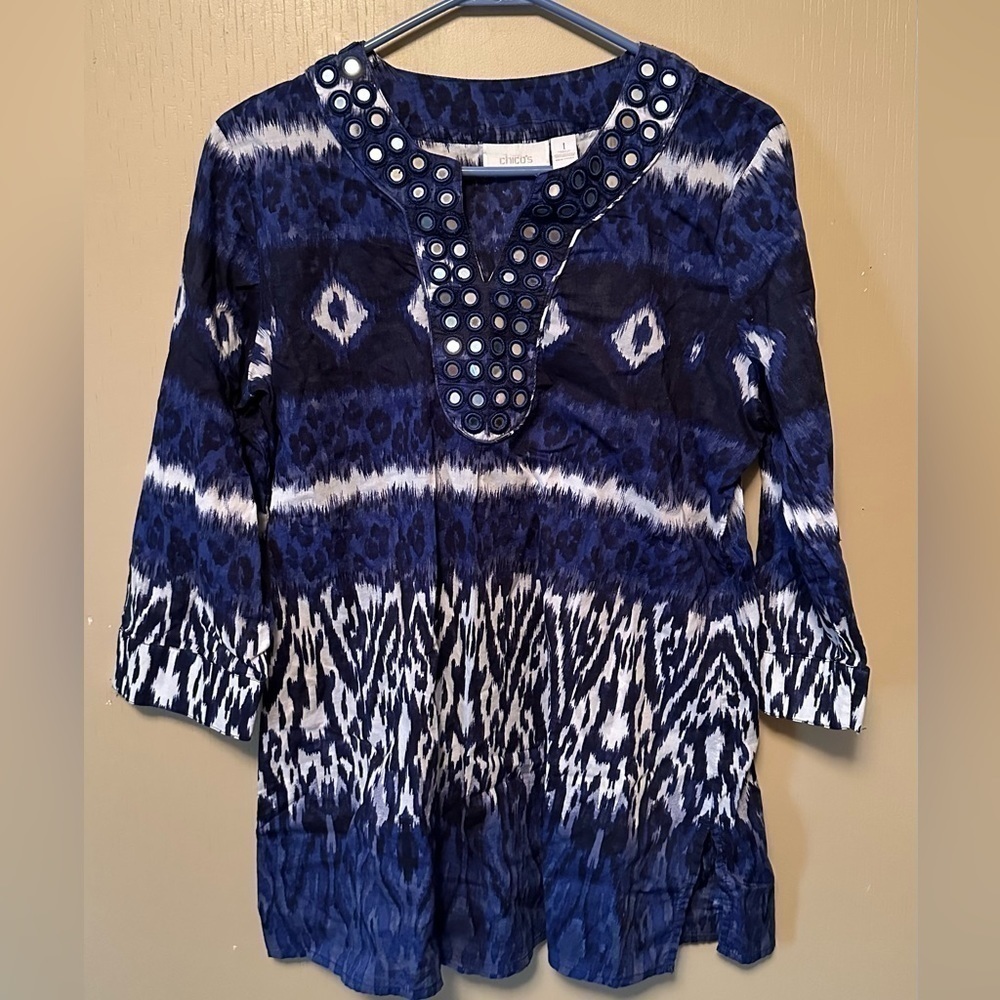 Chico’s Small Blue Multicolor 3/4 Sleeve Embellished V Neck Blouse
